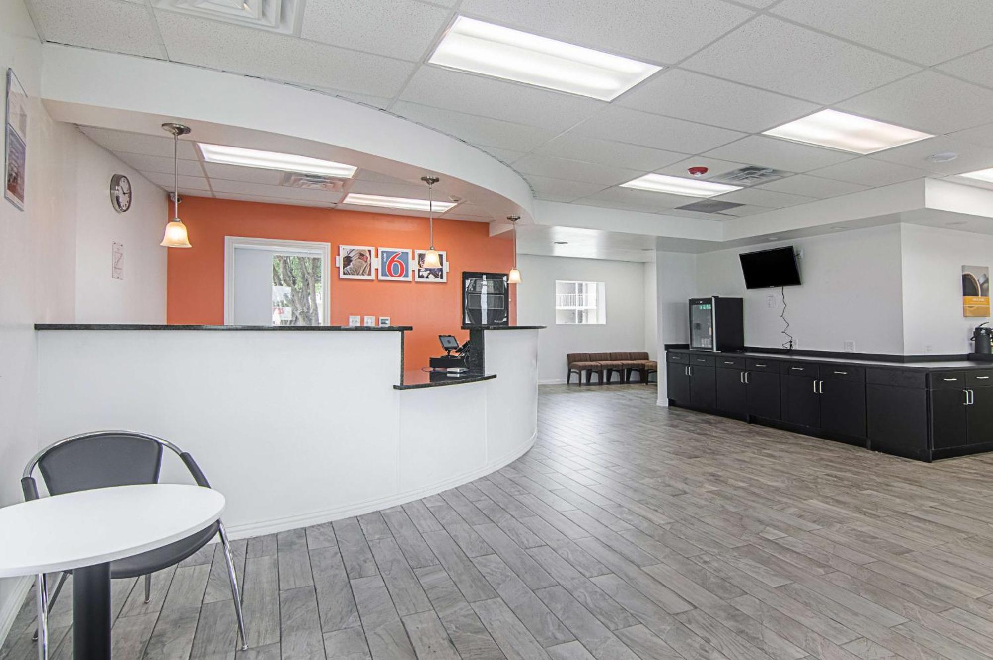 Motel 6 Sherman, Tx Екстер'єр фото